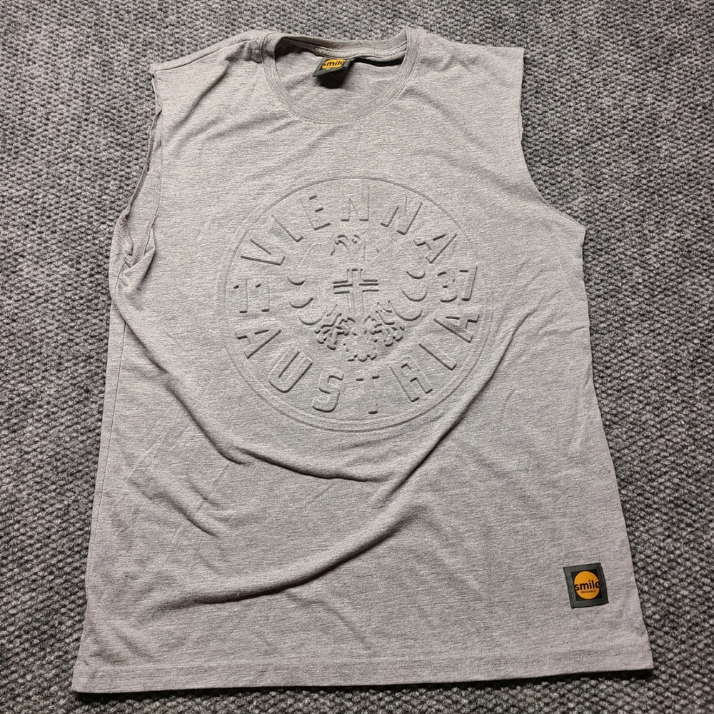 Smile Originals Vienna Austria Embossed Crest Muscle Tee Gray Mens Medium